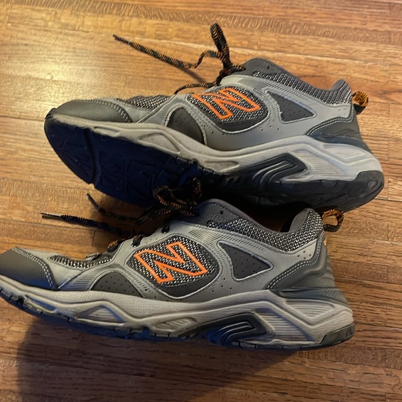 NEW BALANCE ALL TERRAIN TRAIL RUNNING SHOES. 481v3 COMFORTRIDE SIZE 10 - Picture 3 of 7